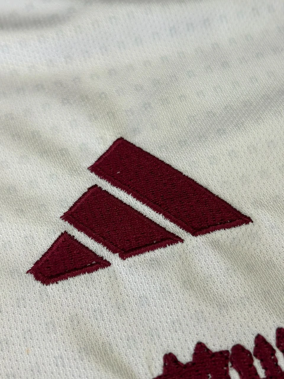 Manchester United 26/27 Third Off-White Kit - Cunha #10 preview 3