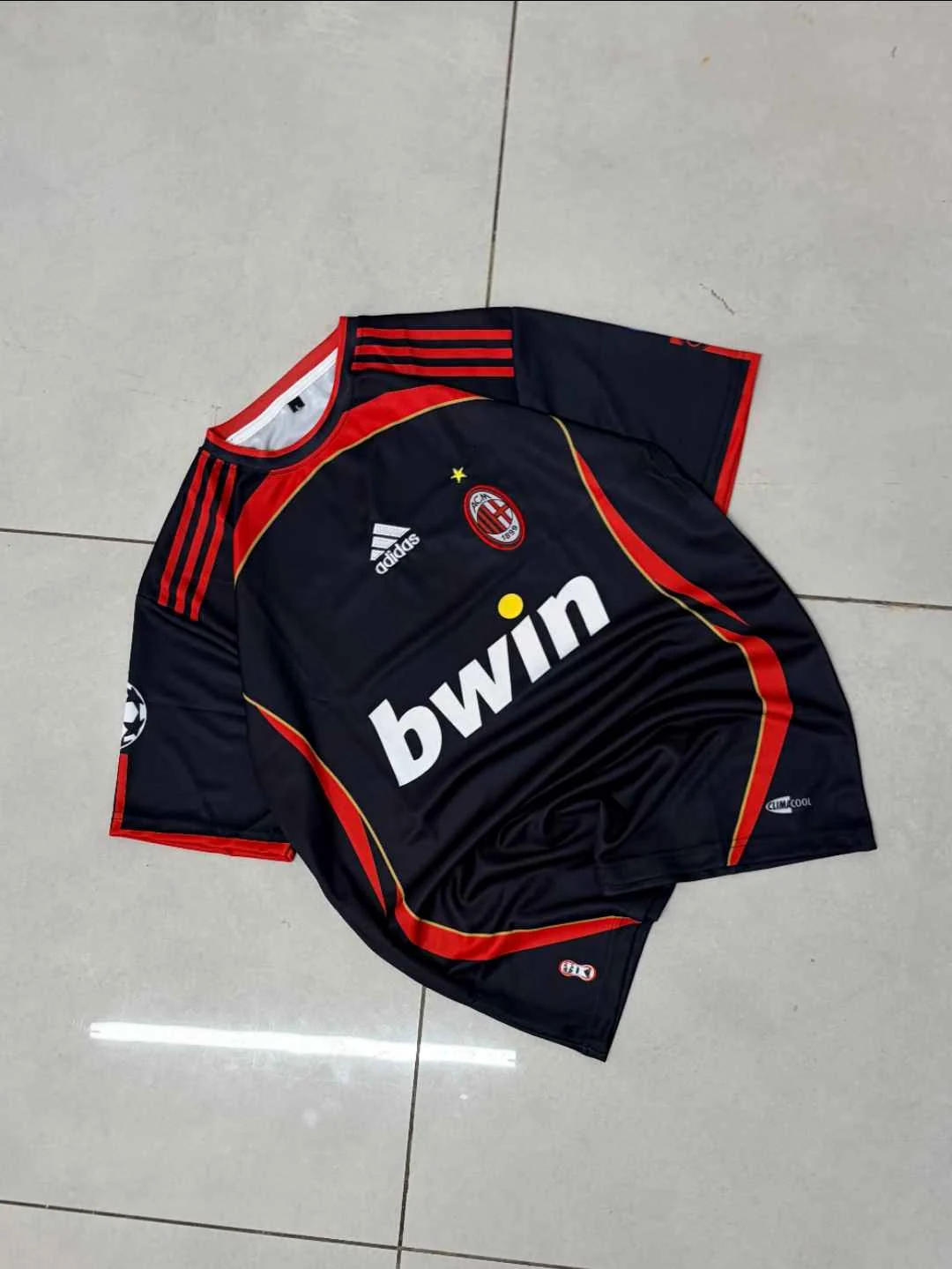 AC Milan 2006/07 Champions League Retro - Kaká #22 - View 1