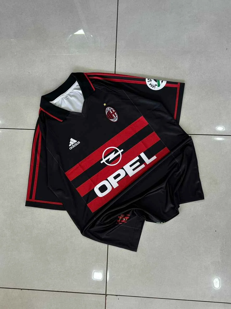 AC Milan 1999/2000 Centenary Away Retro - Maldini #3 - View 1