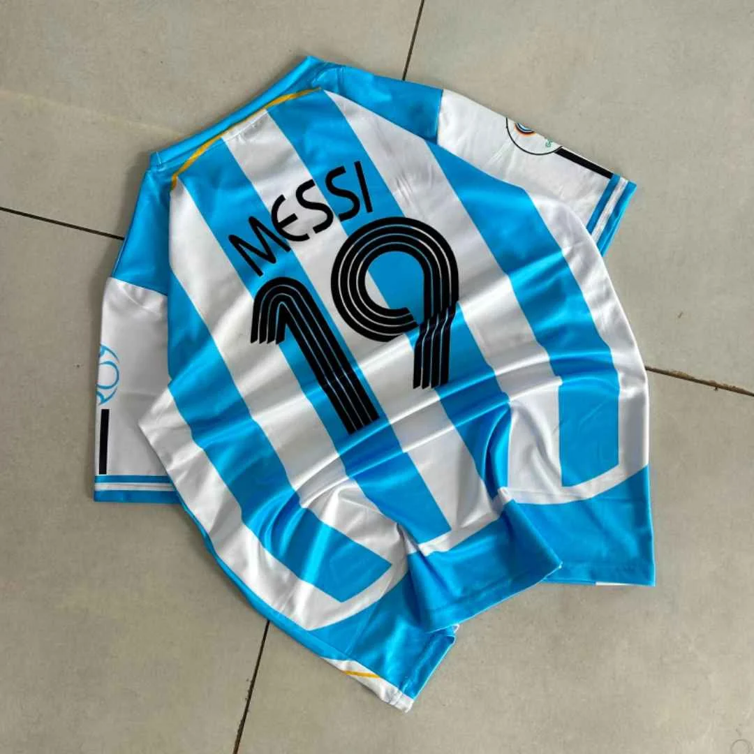 Argentina 2006 World Cup Home Retro - Messi #19 preview 2