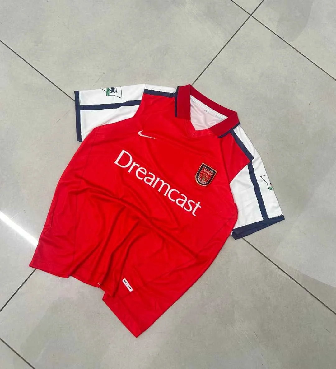 Arsenal 2000/02 Home Retro - Henry #14 - View 1