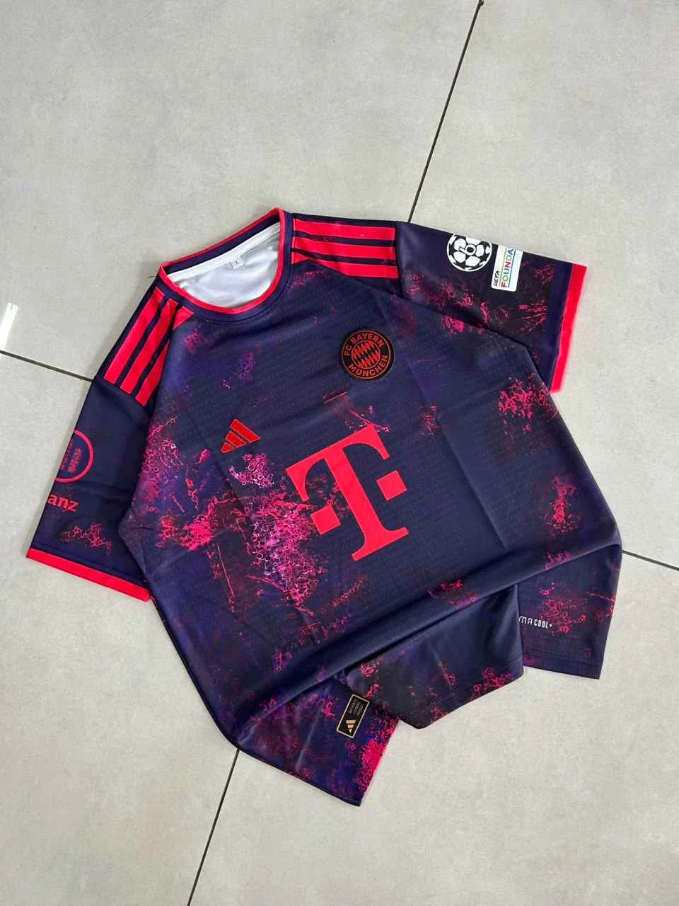 Bayern Munich 26/27 Away Kit - Kane #9 - View 1