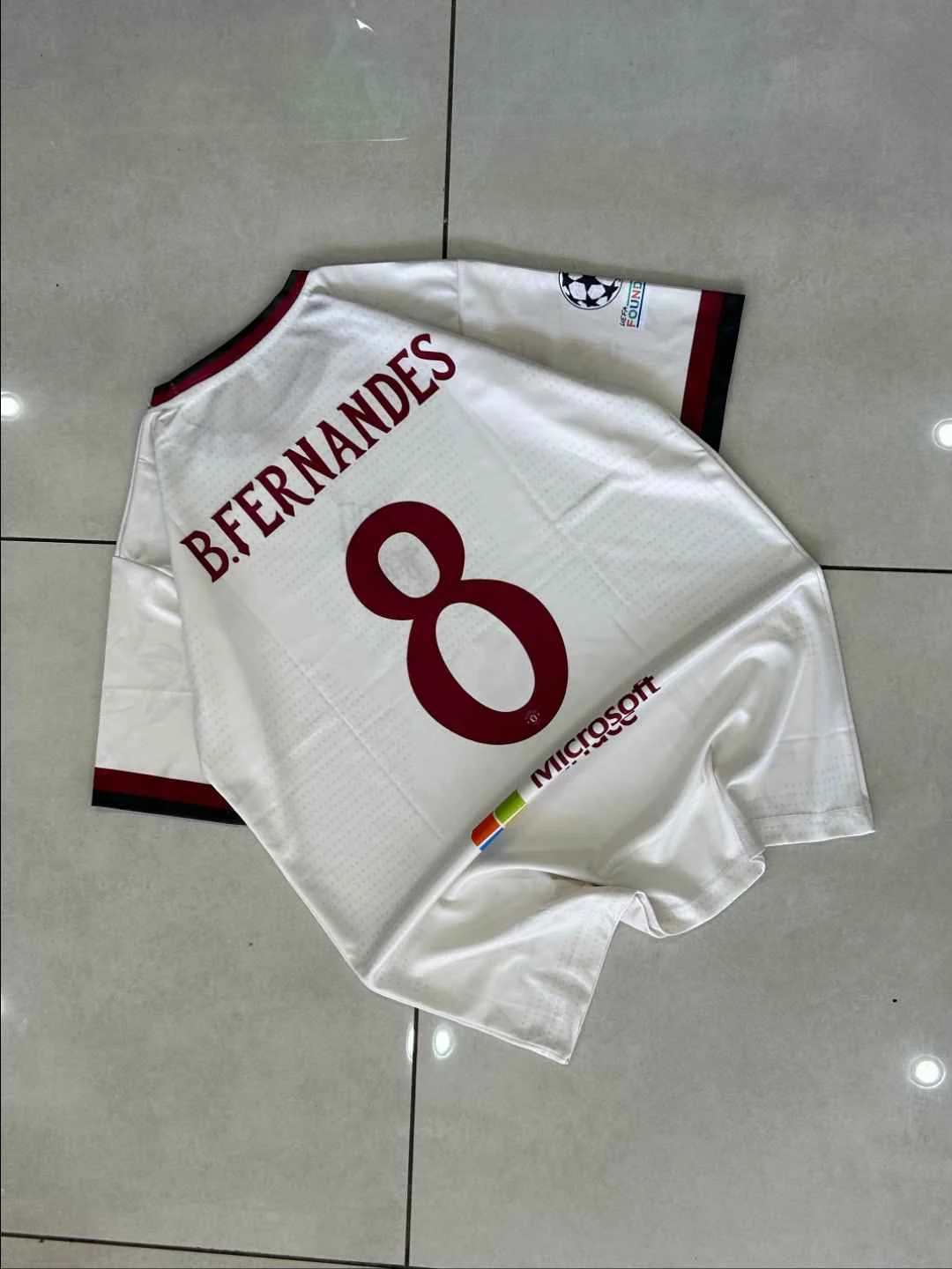 Manchester United 26/27 Third Kit - B. Fernandes #8 preview 2