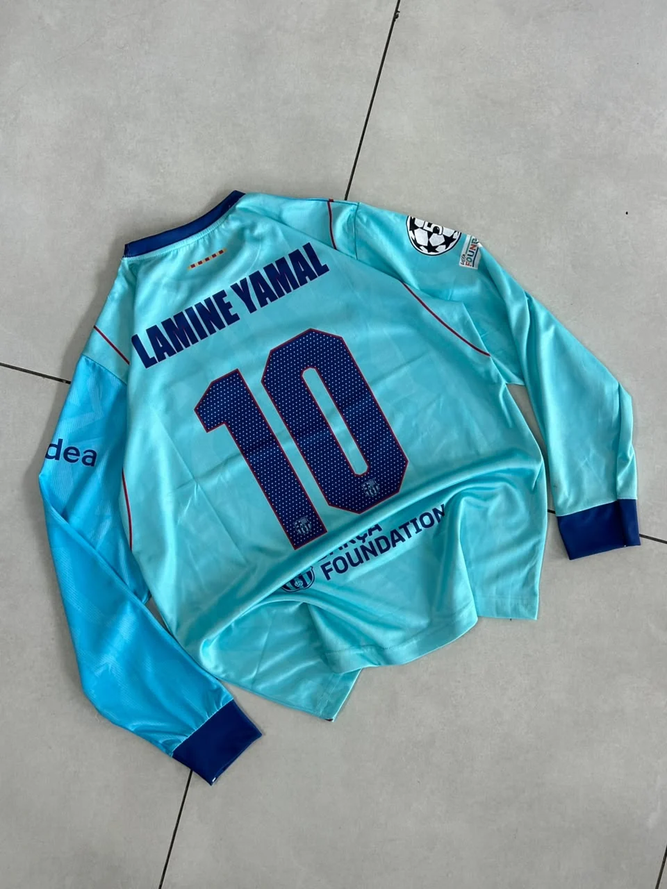 Barcelona 2023/24 Third Kit Full Sleeve - Lamine Yamal #10 preview 2