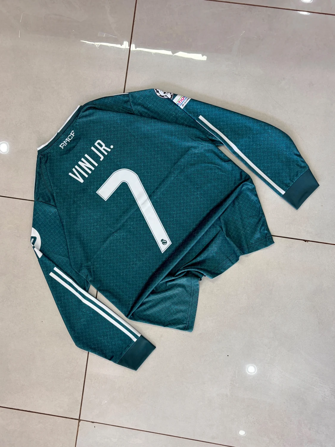 Real Madrid 26/27 Third Full Sleeve - Vini Jr. #7 preview 2