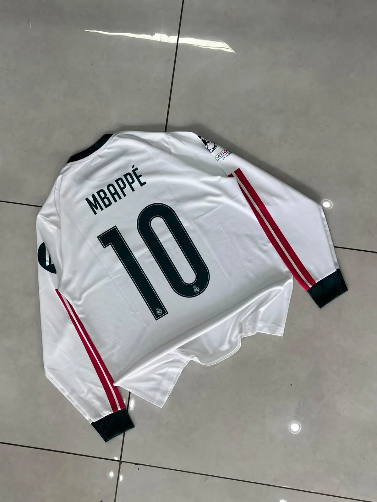 Real Madrid 26/27 Home Kit Full Sleeve - Mbappé #10 preview 2