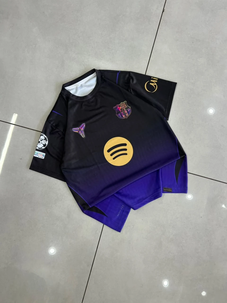Kids - Barcelona Special Edition (Kobe Mamba) Kit - Lamine Yamal #10 - View 1