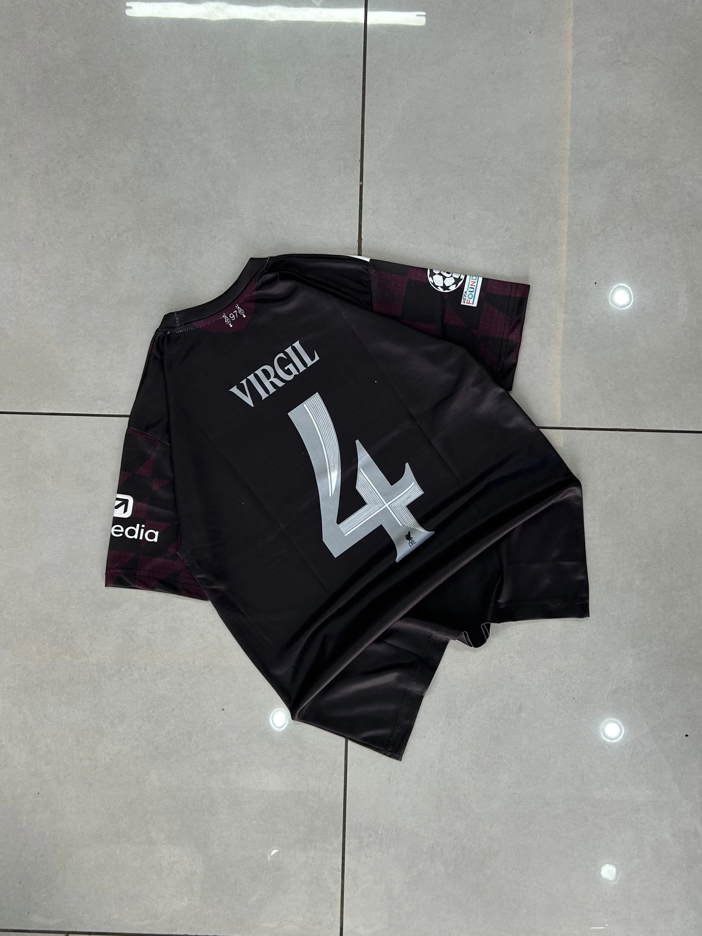 Kids - Liverpool Third (Dark Wine) Kit - Virgil #4 preview 2