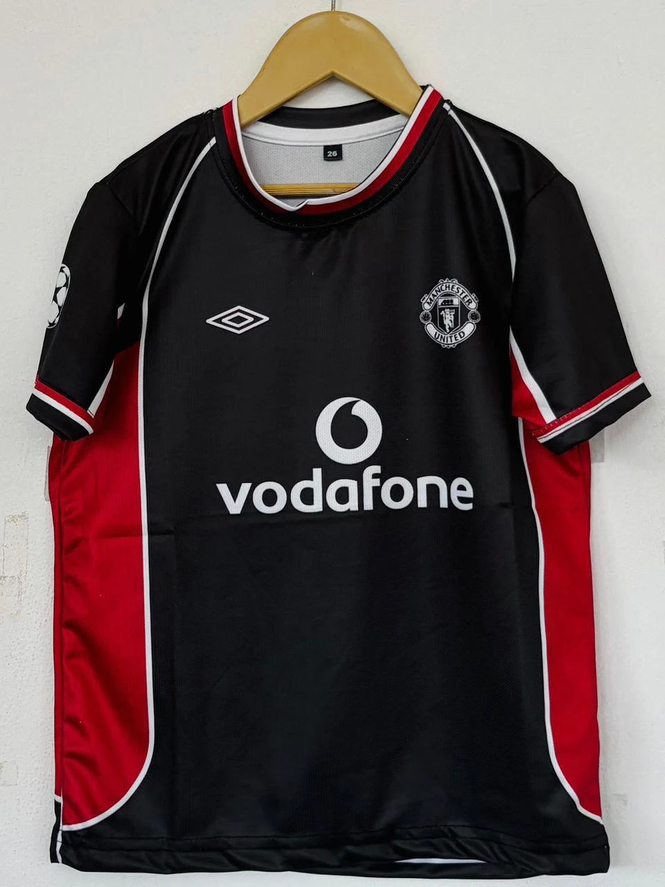Kids - Retro - Manchester United Vodafone Away (Black) - Beckham #7 - View 1