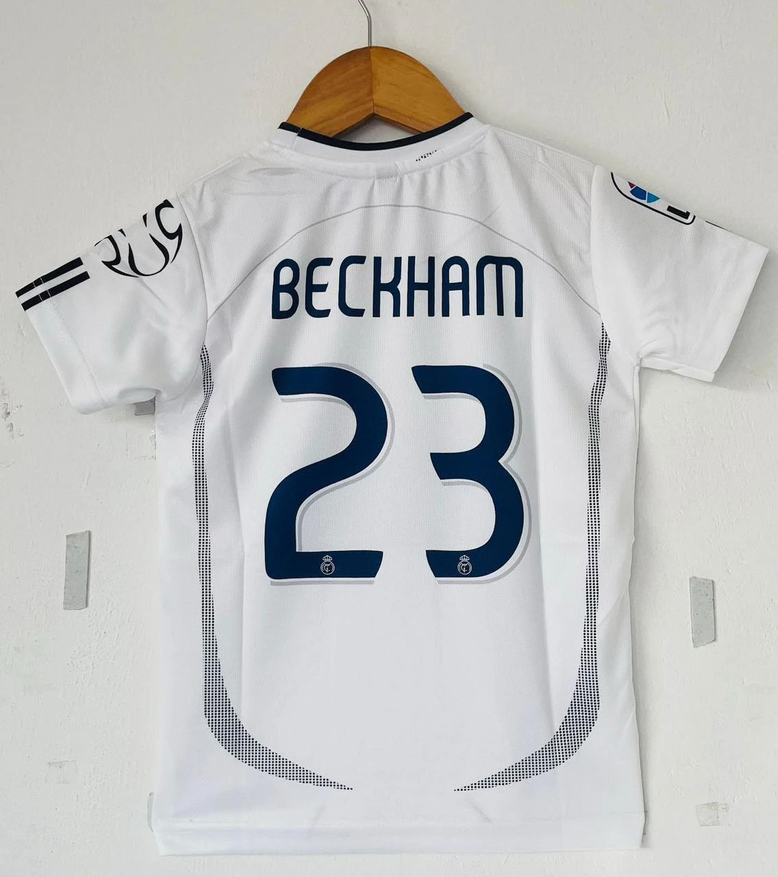 Kids - Retro - Real Madrid Home (White BenQ Siemens) - Beckham #23 preview 2