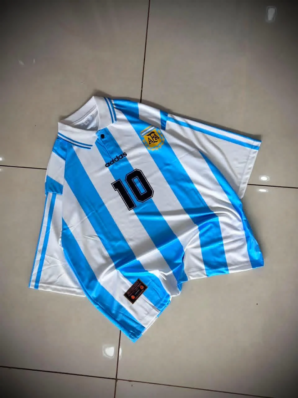 Argentina 1994 World Cup Retro Oversized - Maradona #10 view 1