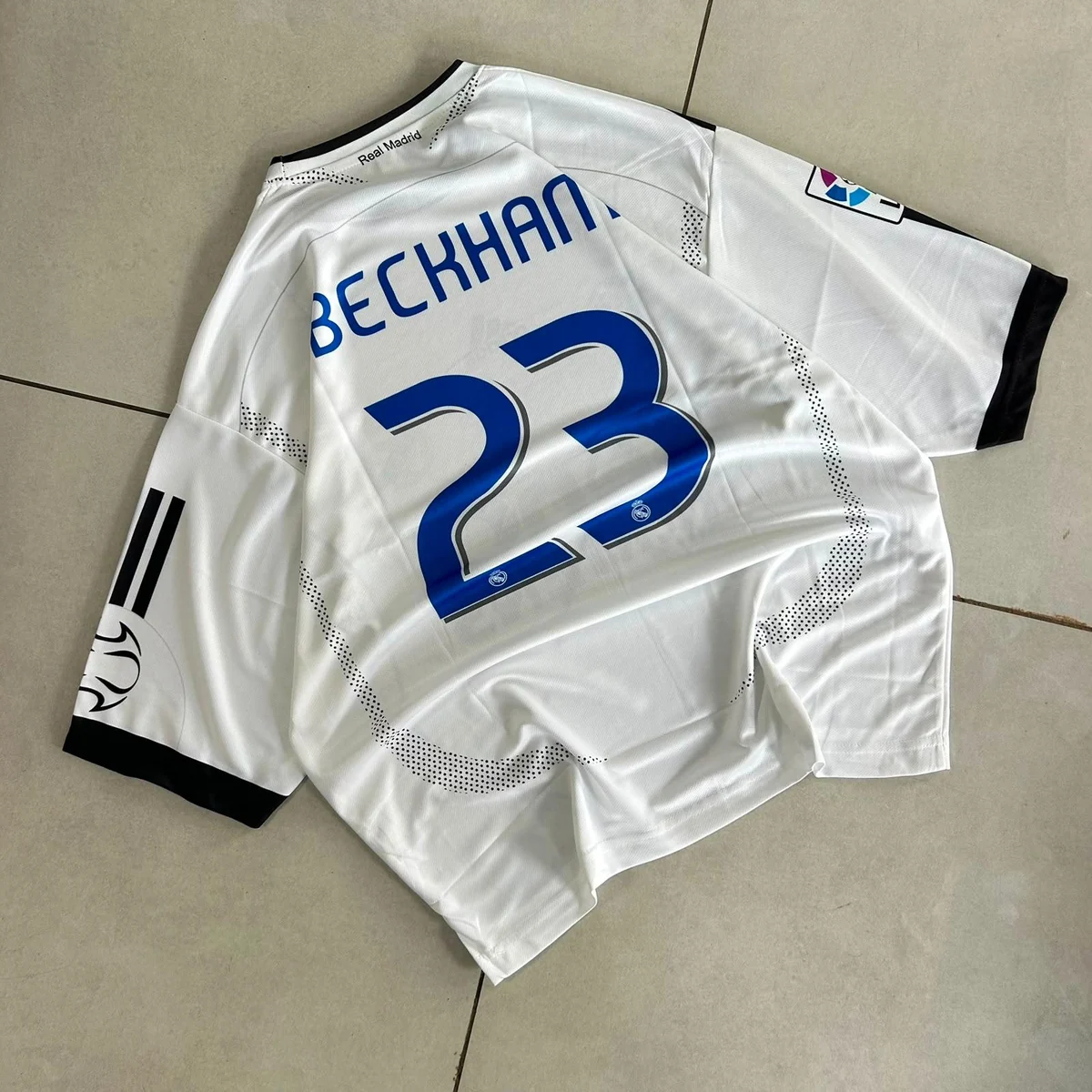 Real Madrid 2006/07 Home Retro Oversized - Beckham #23 view 2