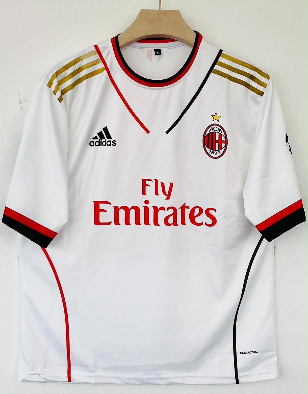 Retro - AC Milan 2011-12 Away (White) Fly Emirates Kaka #22 - View 1