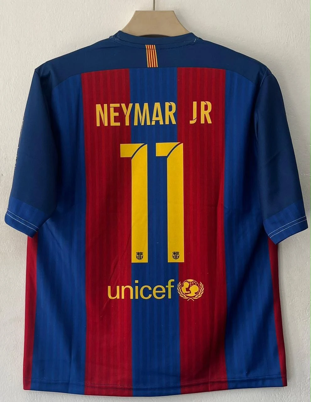 Retro - Barcelona 2013-14 Home (Qatar Airways) - Neymar Jr #11 (Hanger Edition) preview 2