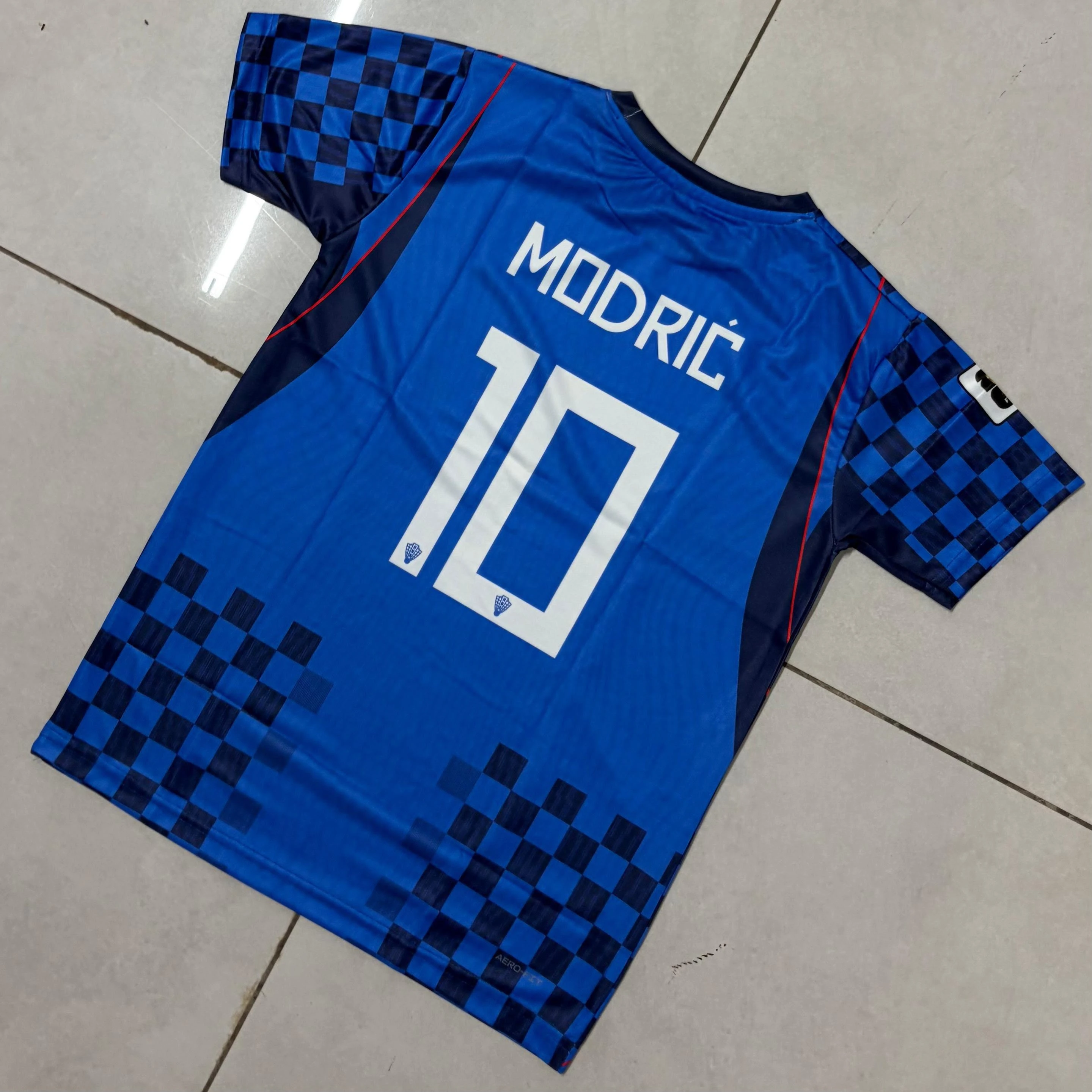 Retro - Croatia 2022 World Cup Away (Blue) - Modric #10 preview 2