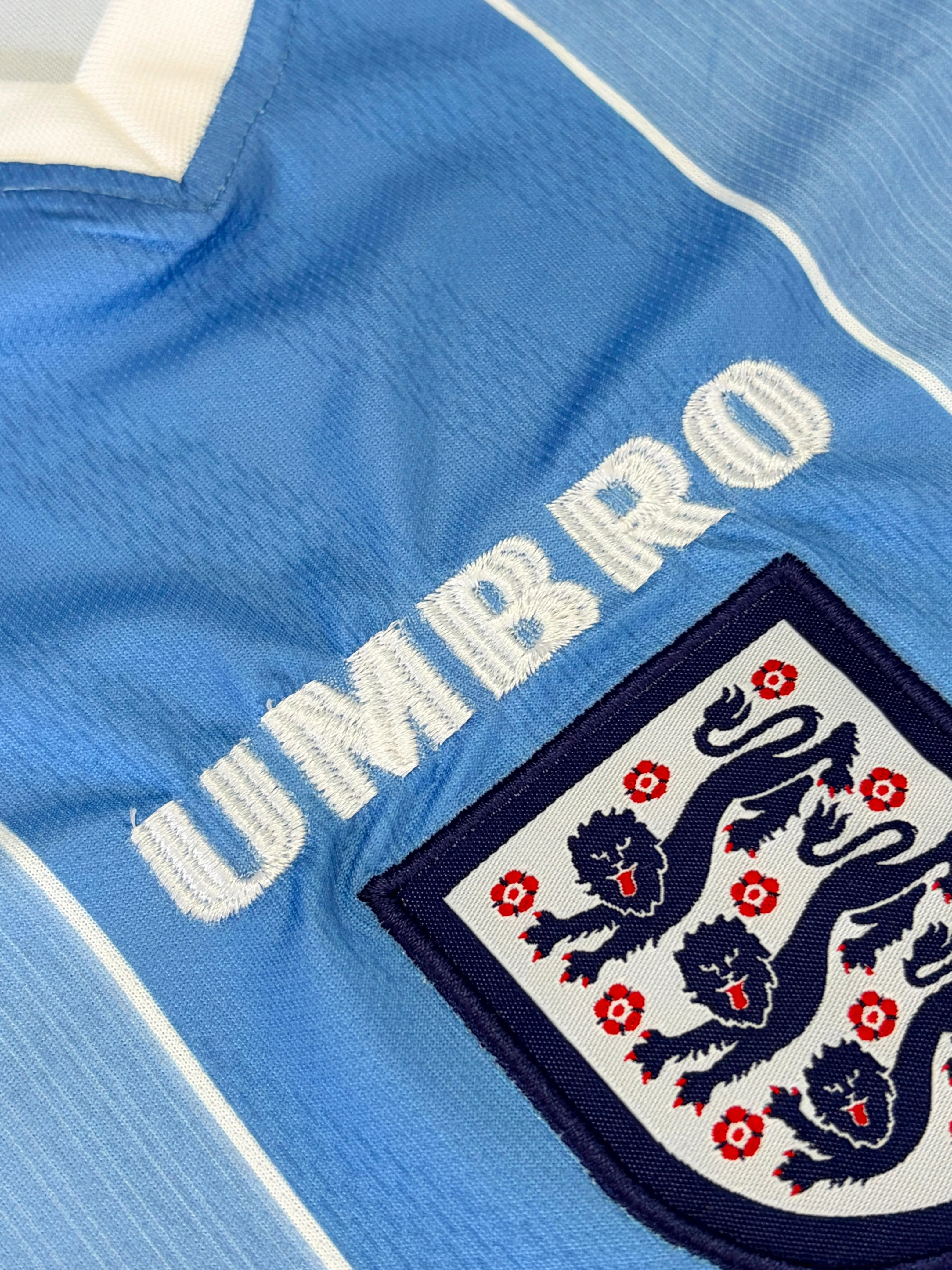 England 2002 World Cup Away Retro - Beckham #7 view 3