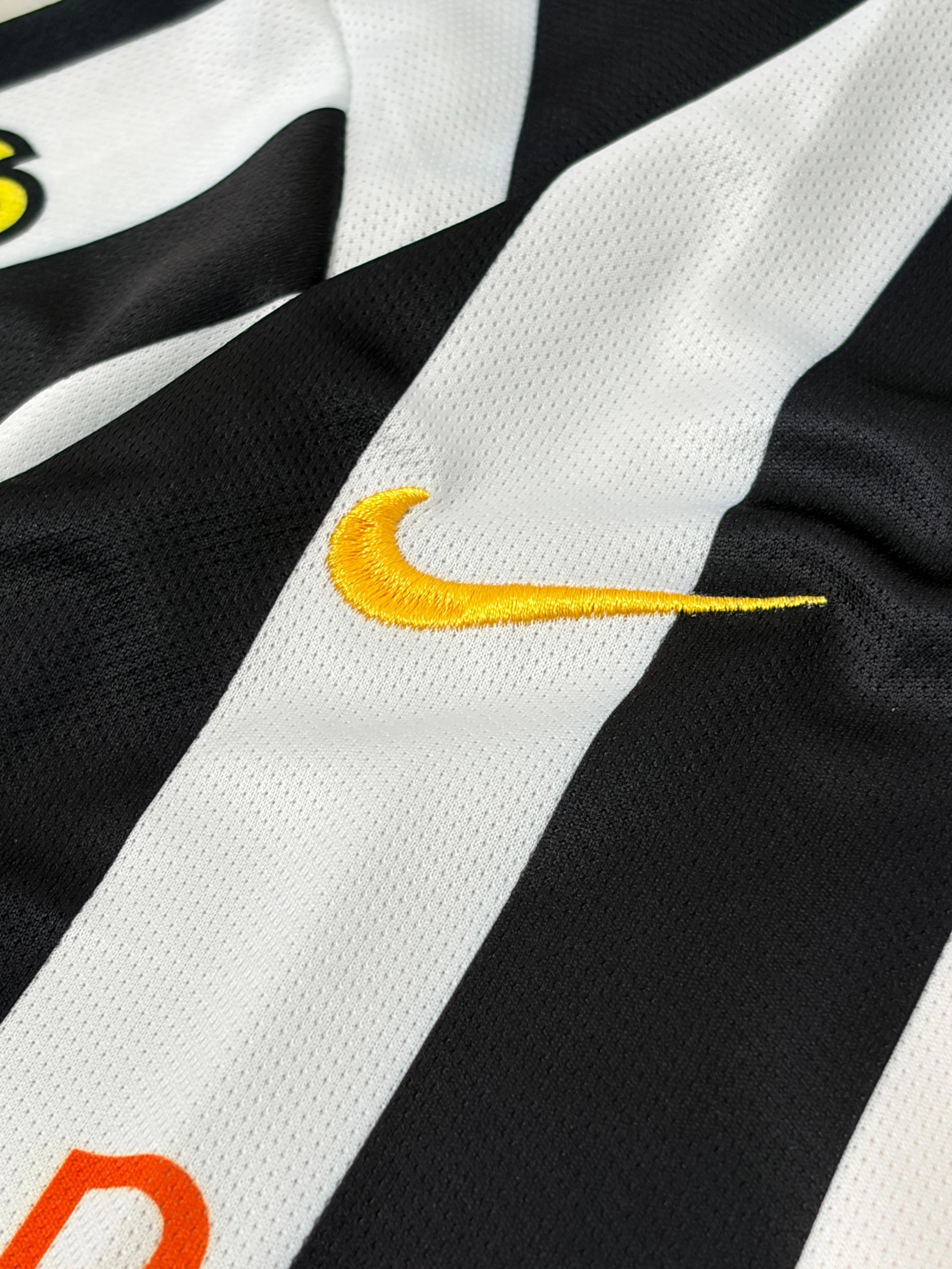 Retro - Santos 2011-12 Away (Stripes) - Neymar Jr #11 preview 4