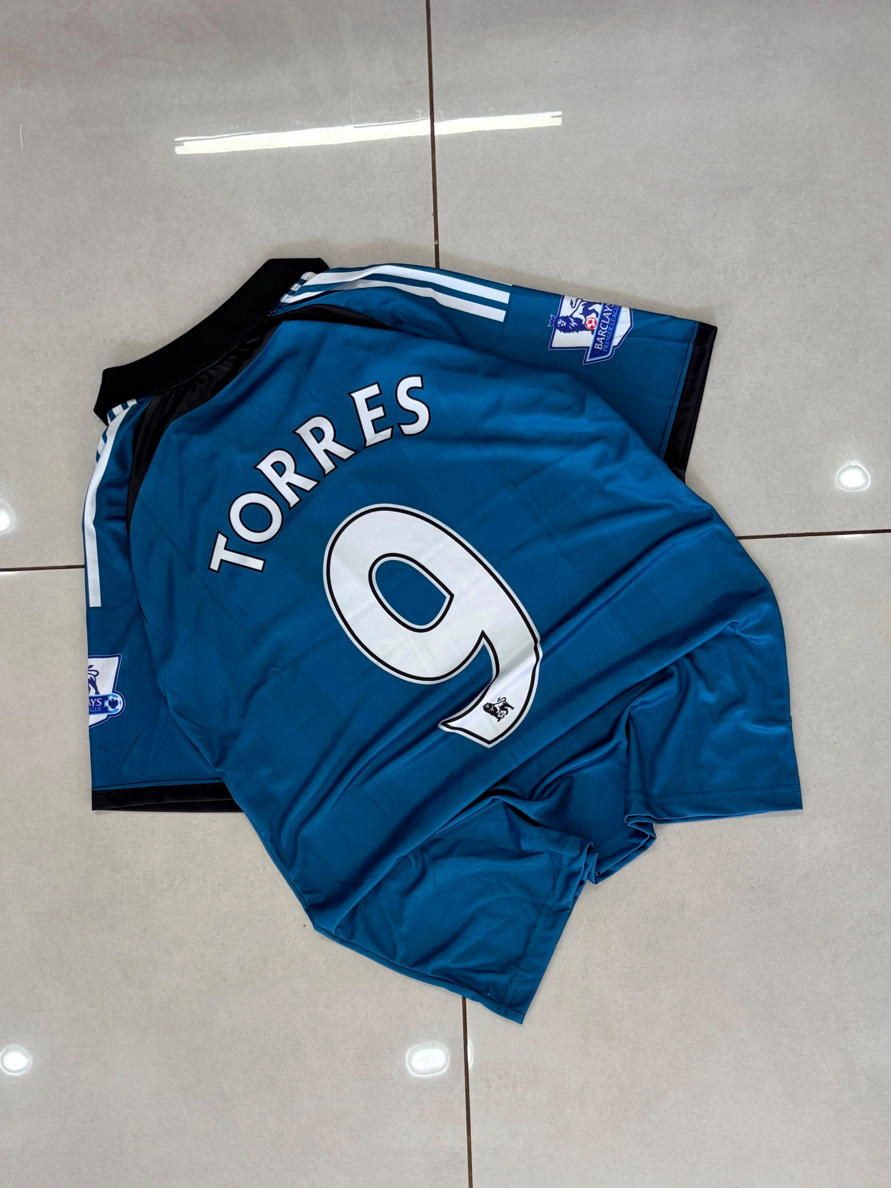 Retro - Liverpool 2007-08 Third (Turquoise Carlsberg) - Torres #9 preview 2