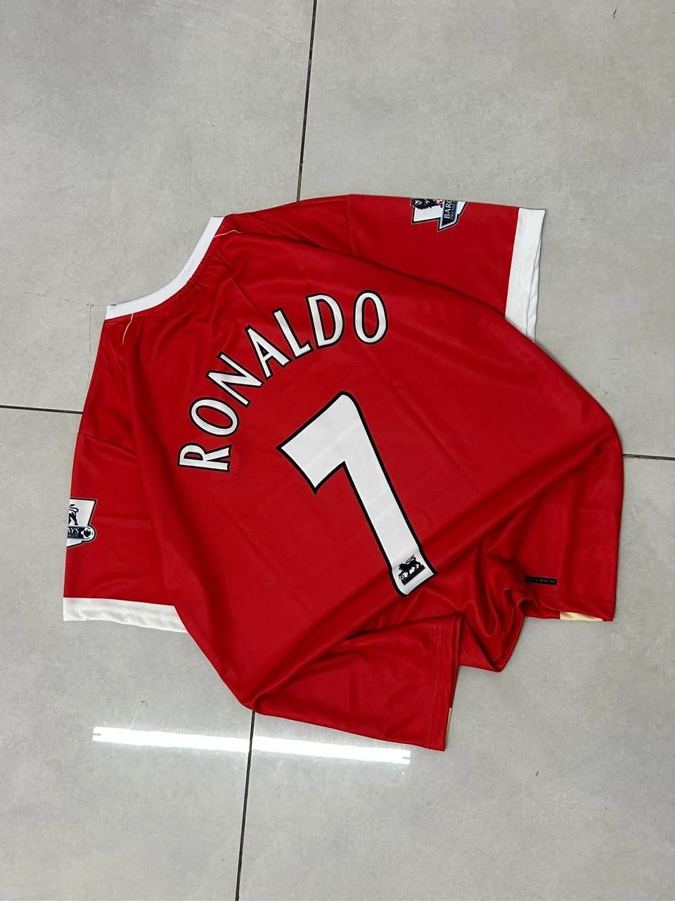 Retro - Manchester United 2007-08 Home (Red AIG) - Ronaldo #7 preview 2