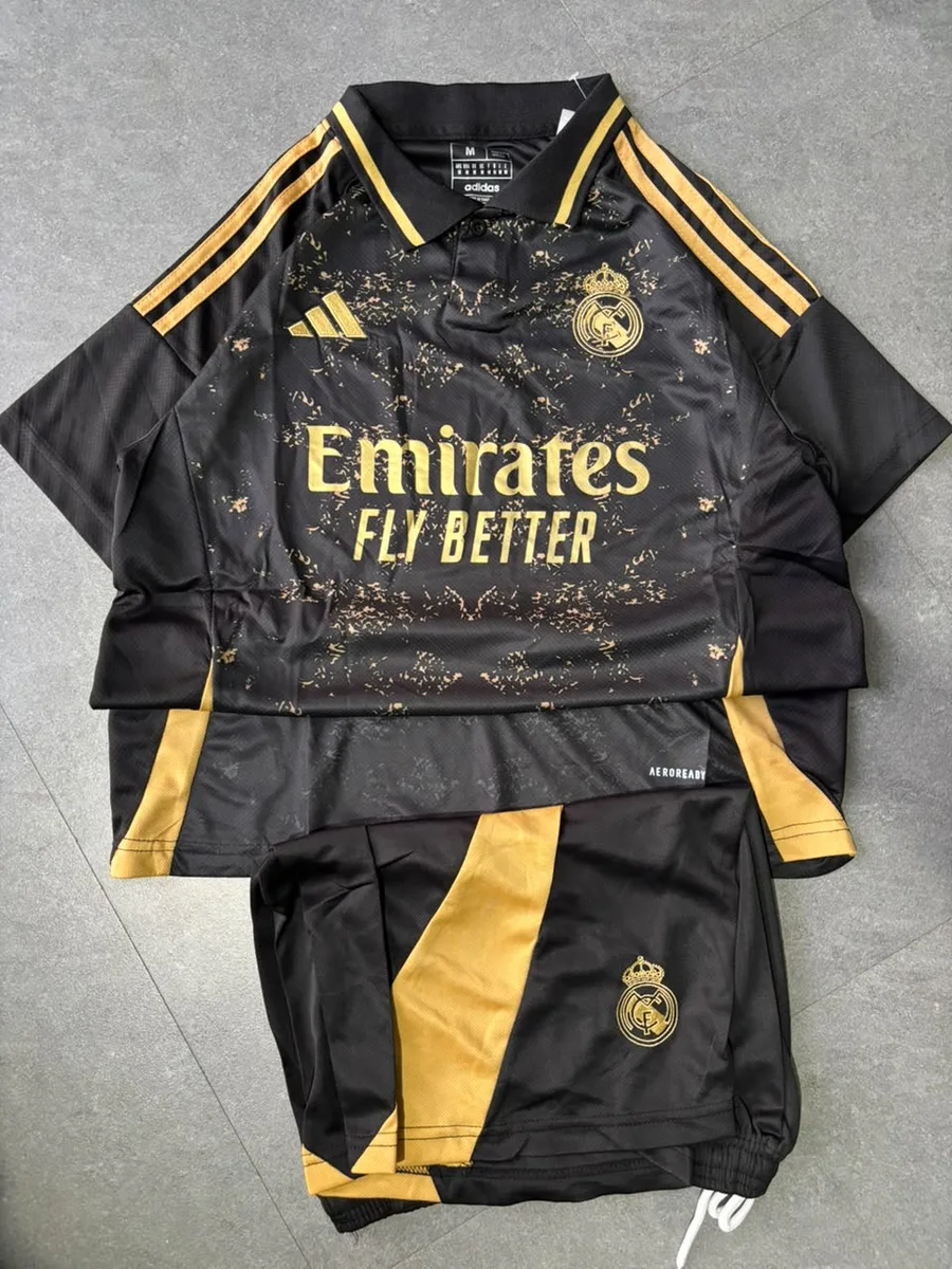 Real Madrid 24/25 Special Black & Gold Full Kit Set (Jersey + Shorts) - View 1