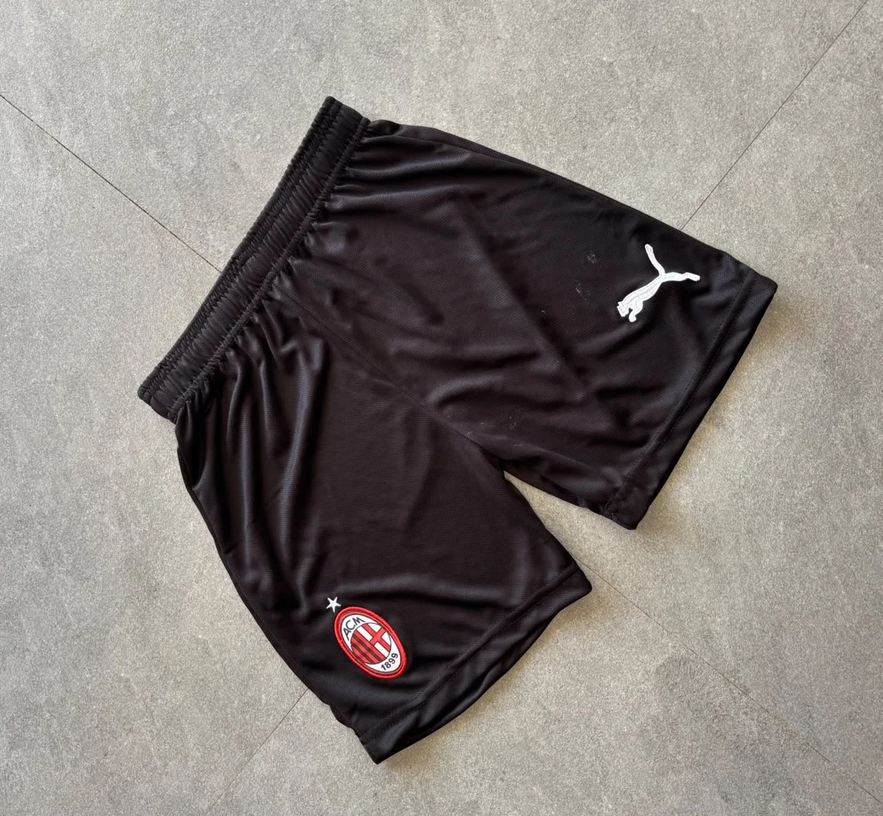 Shorts - AC Milan Home Shorts (Black) - View 1