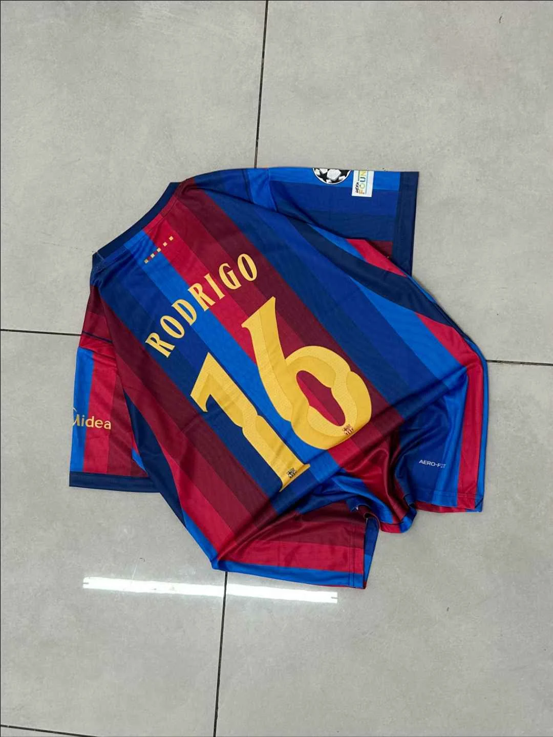 Barcelona 26/27 Home Sublimation - Rodrigo #16 preview 2