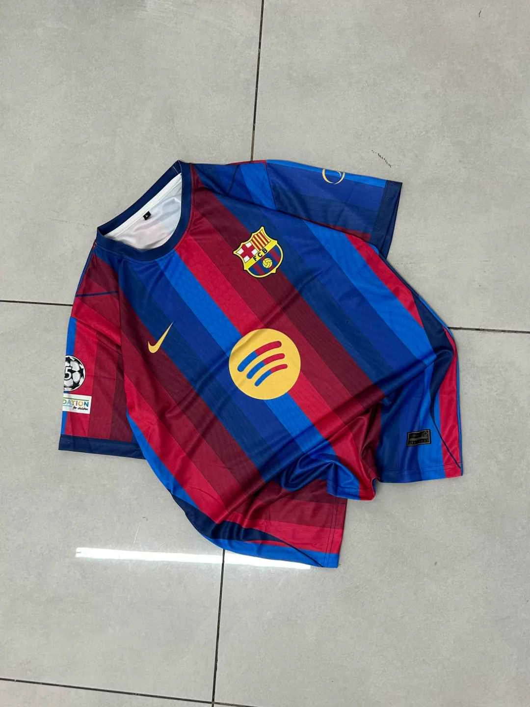 Barcelona 26/27 Home Sublimation - Rodrigo #16 - View 1
