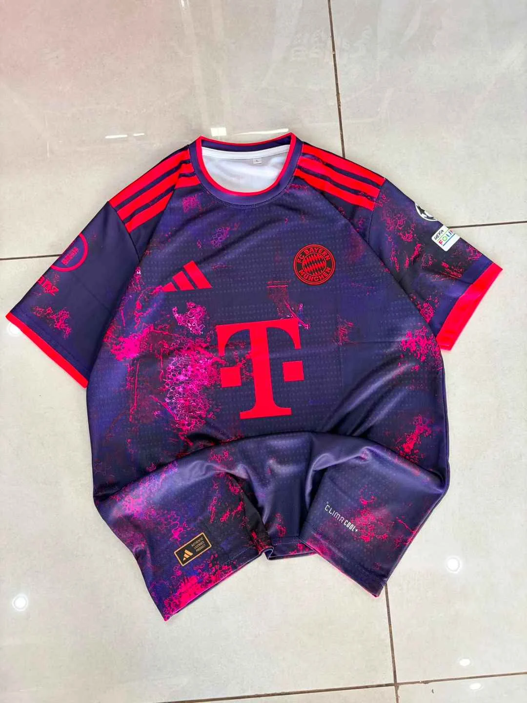 Bayern Munich 26/27 Away Sublimation - Olise #17 - View 1
