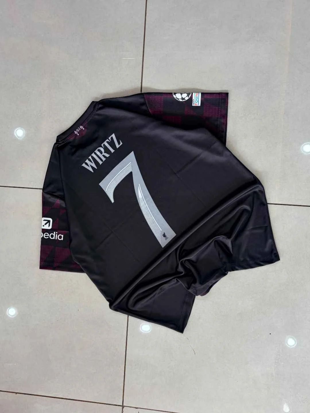 Liverpool 26/27 Black Concept - Wirtz #7 preview 2
