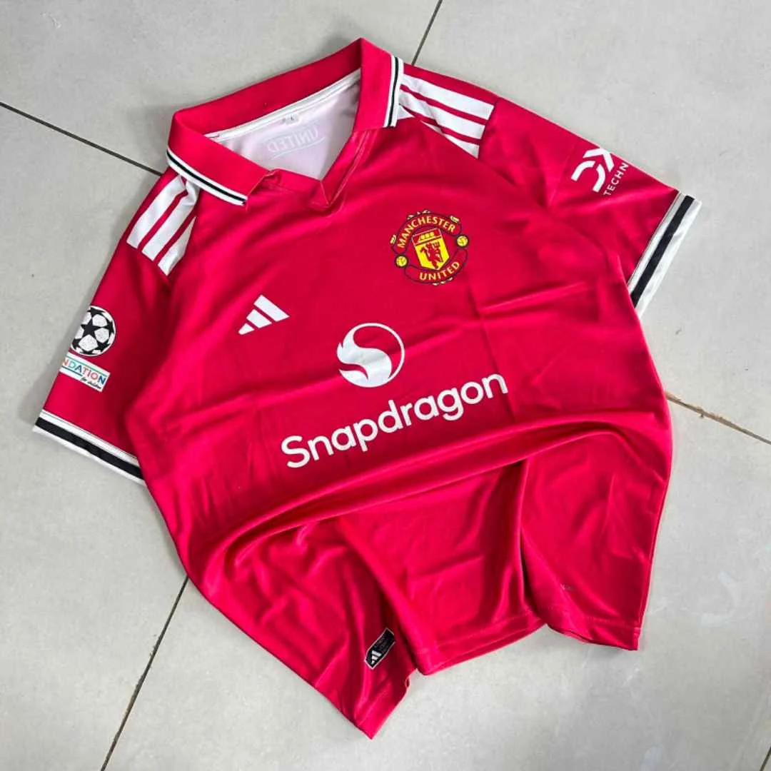 Manchester United 26/27 Home Kit (Polo Collar) - B. Fernandes #8 - View 1